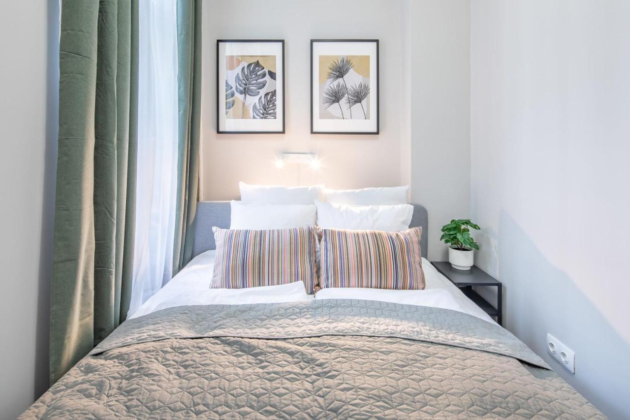 Central New Cozy Budapest Bagian luar foto