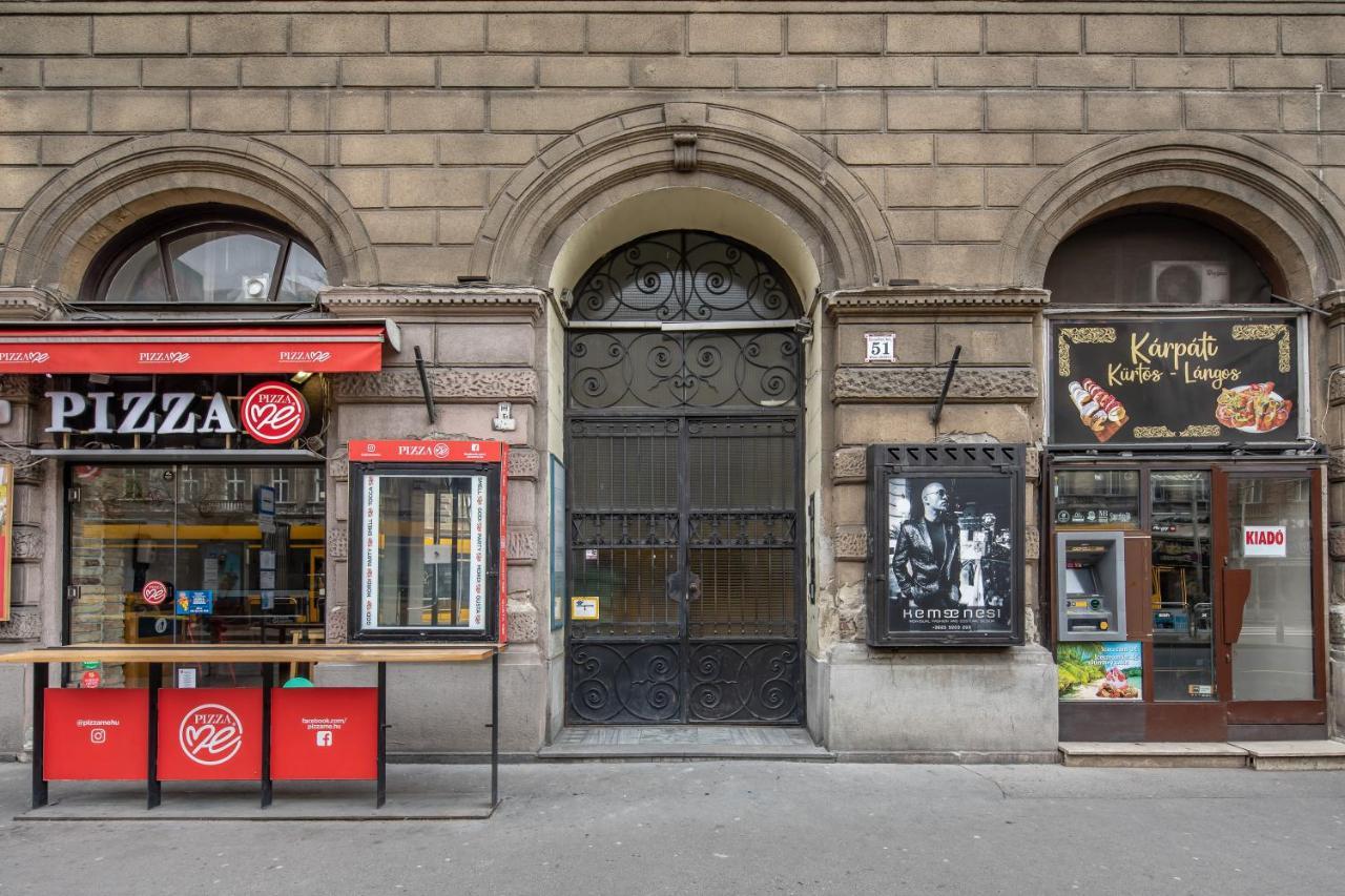 Central New Cozy Budapest Bagian luar foto